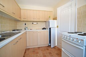 Kitchen- click for photo gallery